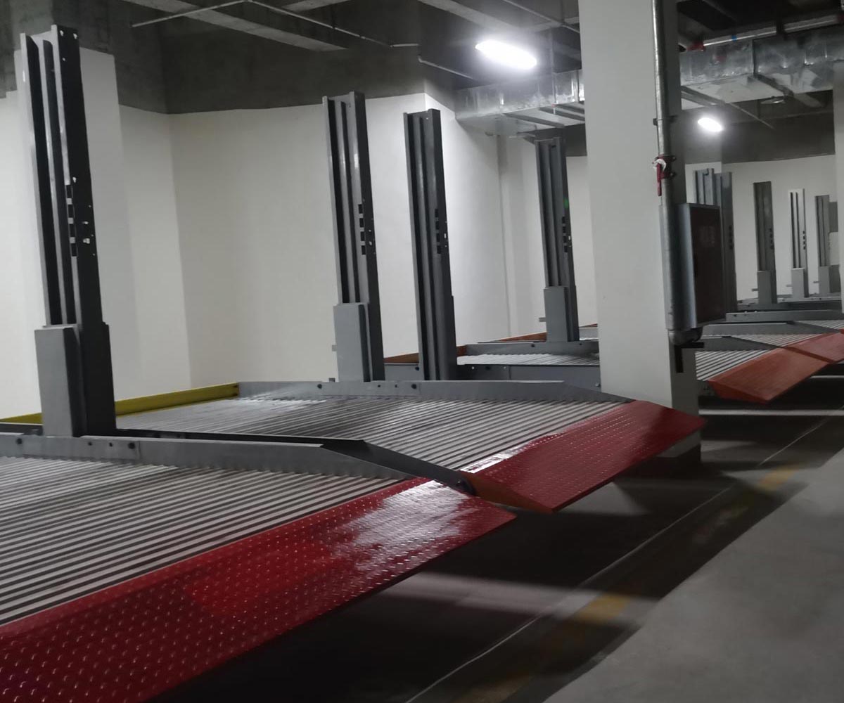 景洪兩層升降橫移式機械停車設(shè)備回收