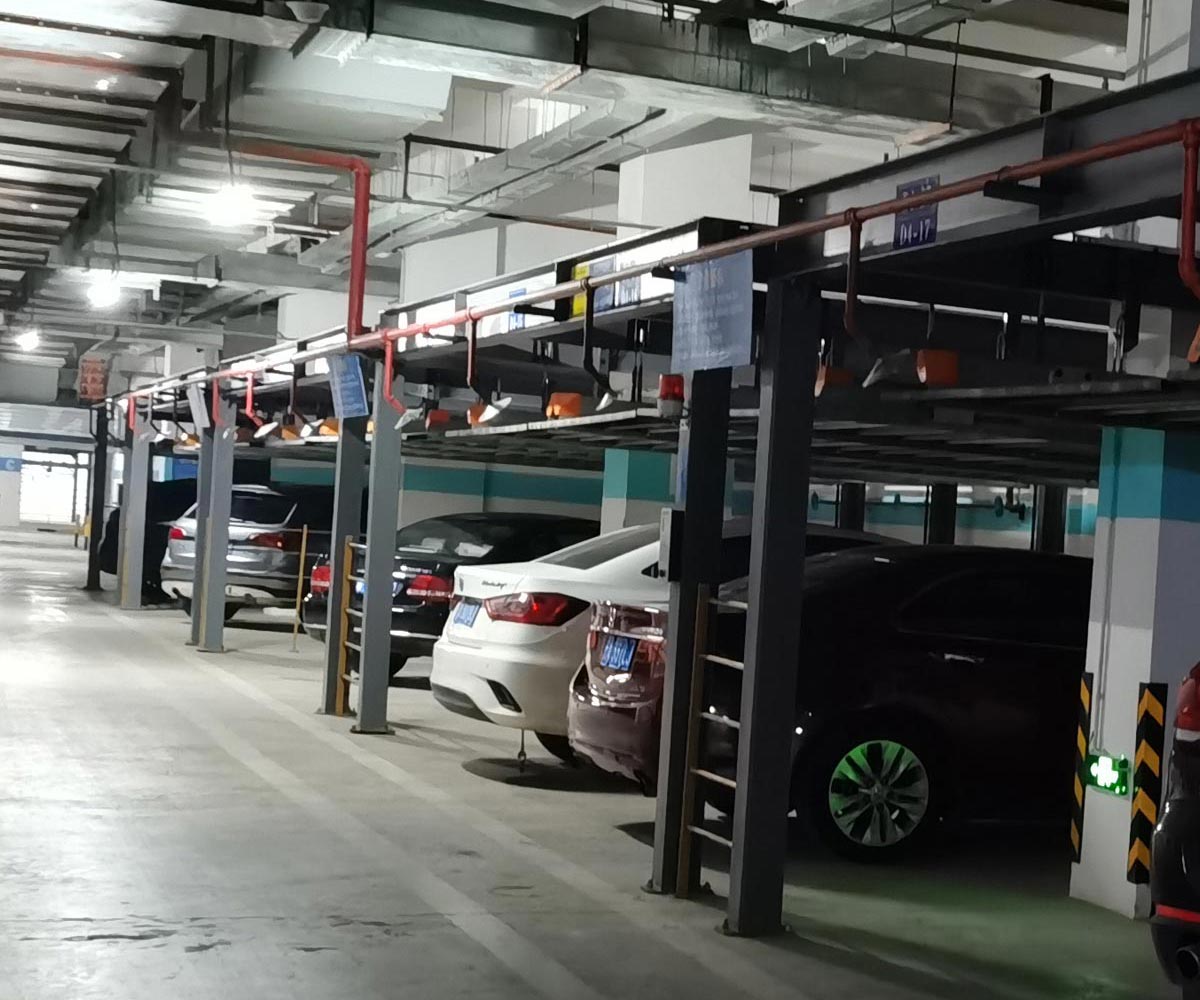 小區(qū)兩柱立體車庫(kù)停車設(shè)備 小區(qū)兩柱立體車庫(kù)停車設(shè)備