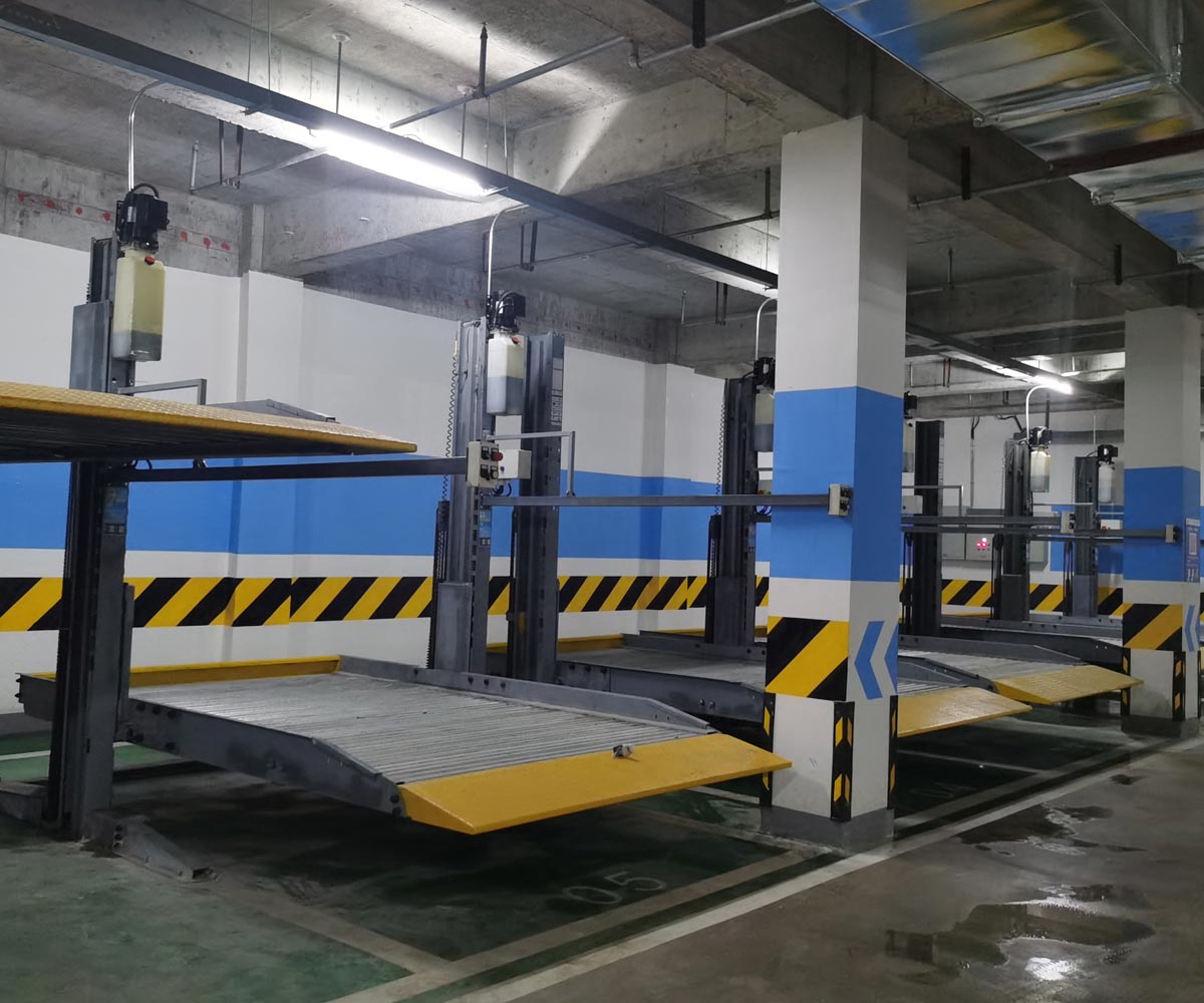 三層升降平移停車位長(zhǎng)租.jpg